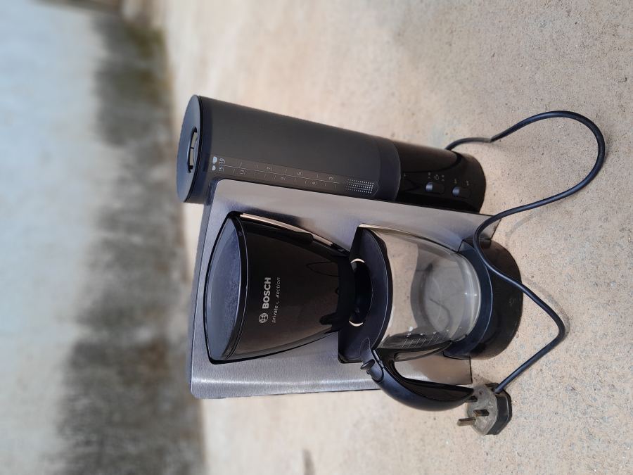 COFFEE MAKER