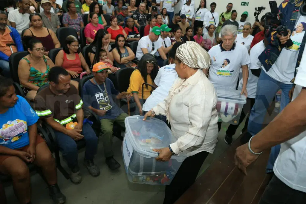 SCOAN's Evelyn Joshua brings hope to Osasco community with charity donations