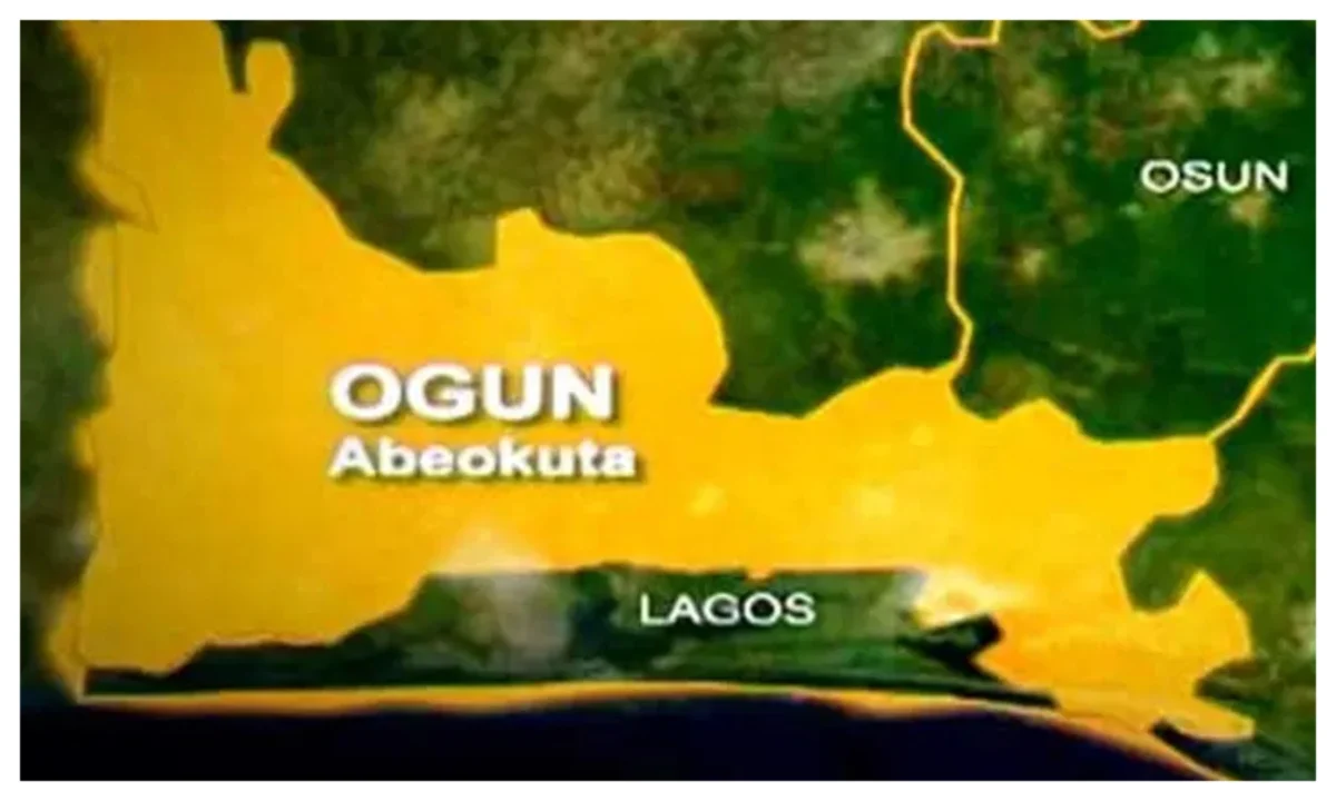 Tragic accident claims nine lives in Ogun State road crash